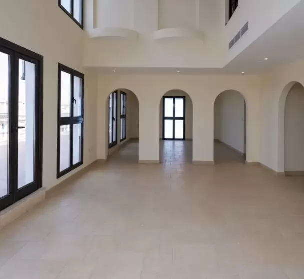 Residential Ready Property 5 Bedrooms S/F Apartment  for sale in Al Sadd , Doha #9803 - 1  image 